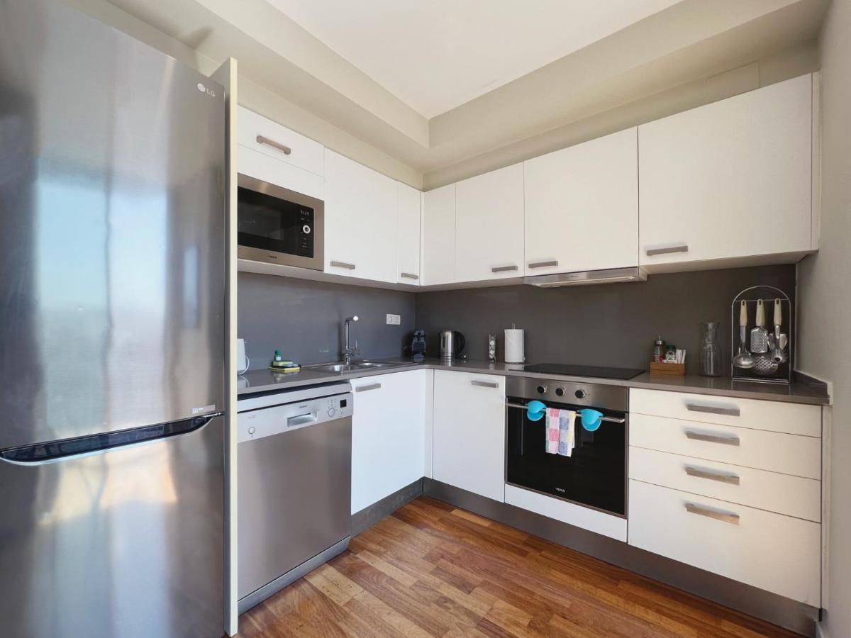Stay U-Nique Apartments Sants II บาร์เซโลนา ภายนอก รูปภาพ