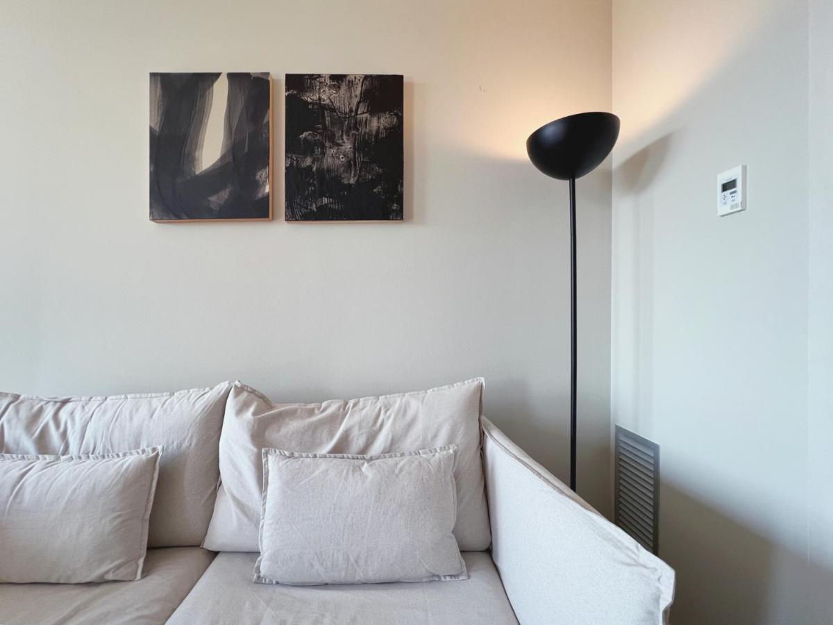 Stay U-Nique Apartments Sants II บาร์เซโลนา ภายนอก รูปภาพ