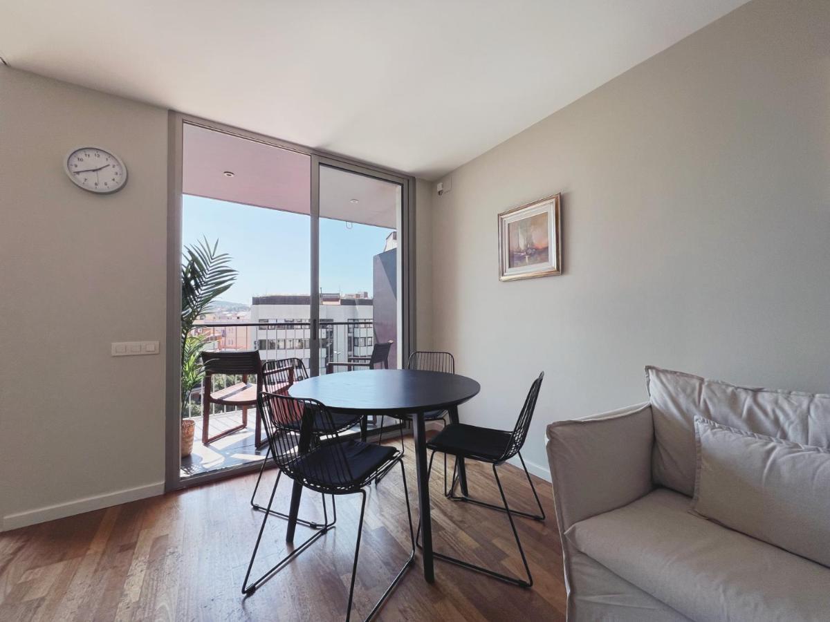 Stay U-Nique Apartments Sants II บาร์เซโลนา ภายนอก รูปภาพ